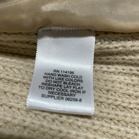 Liz Claiborne-Soft Faux Fur Sweater Knit Long Vest-M-#0058 - Picture 6 of 10